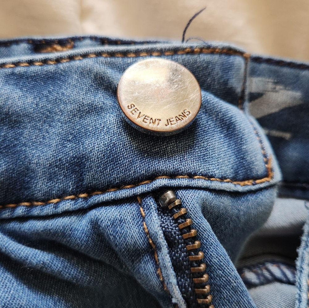 Seven7 Skin Fit Jeans - Size 4 - Picture 5 of 9